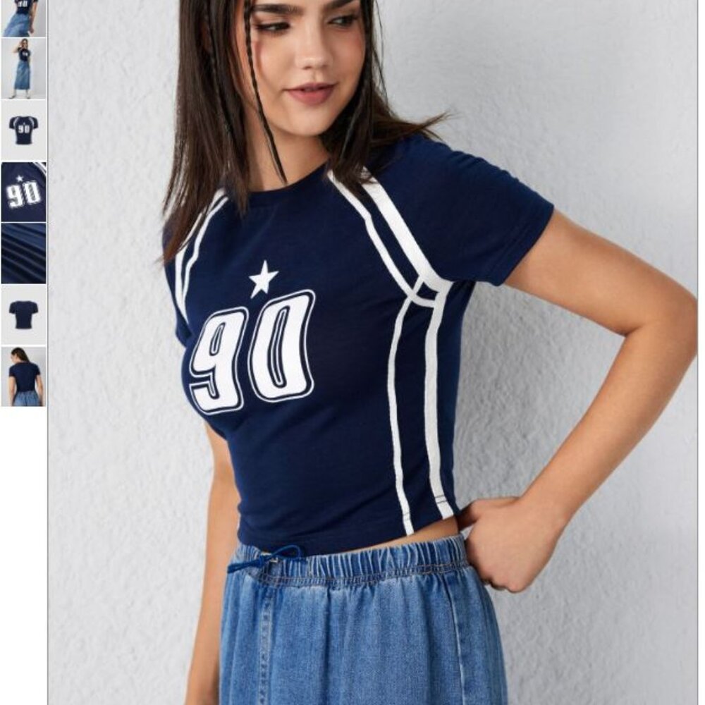 Round Neck Graphic Short Sleeve Crop Tee